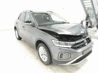 Volkswagen T-Roc LIFE picture 10