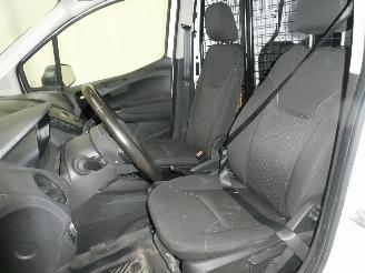 Ford Transit COURIER TREN picture 17