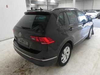 Volkswagen Tiguan LIFE picture 6