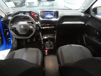 Peugeot 208 II ALLURE picture 19