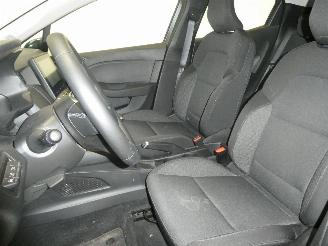 Renault Clio V EQUILIBRE picture 18