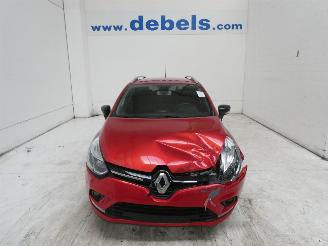damaged passenger cars Renault Clio IV GRANDTOUR LI 2019/2