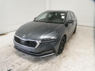 Skoda Octavia 1.0 AMBITION picture 5