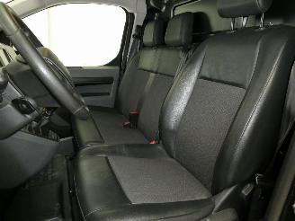 Opel Vivaro 1.5 picture 19