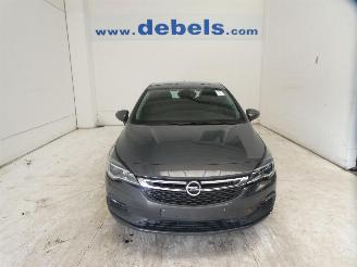 Damaged car Opel Astra INNOVATION 2016/2