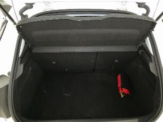 Opel Corsa 1.2 picture 13