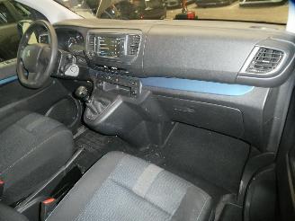 Peugeot Expert 2.0DTRAVELLER ACTIVE picture 19