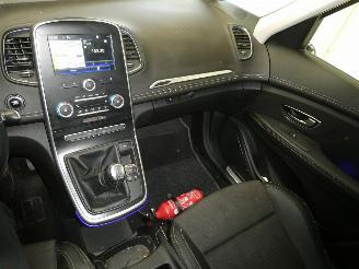 Renault Scenic 1.5 D  INTENS picture 16