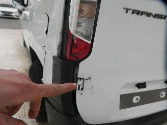 Ford Transit COURIER picture 10