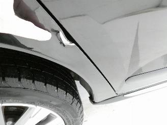 Peugeot 3008 1.2 picture 14