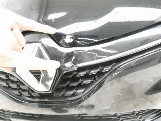 Renault Clio V LIMITED picture 3