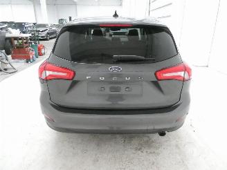Ford Focus TITANIUM picture 9