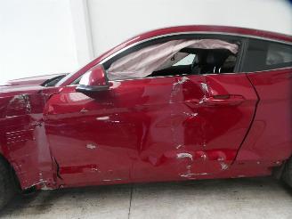 Ford Mustang  picture 10