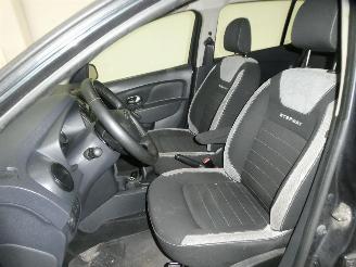 Dacia Sandero BS RAINBOW picture 18