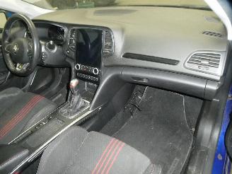 Renault Mégane IV GRANDTOUR picture 17