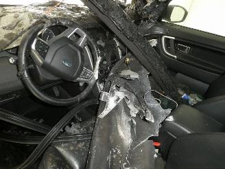 Land Rover Discovery 2.0D picture 9