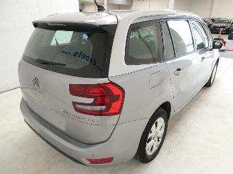 Citroën C4-picasso 1.2 picture 11