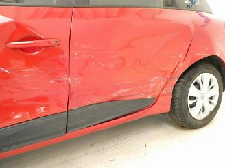 Renault Clio 0.9 GRANDTOUR CO picture 5