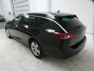 Opel Insignia 1.5D ELEGANCE picture 6