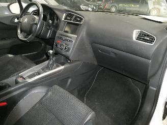 Citroën C4 1.2 SHINE picture 10