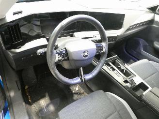 Opel Astra 1.6 EDITION picture 21