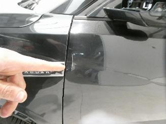 Jaguar E-Pace 2.0D R-DYNAMIC S picture 8