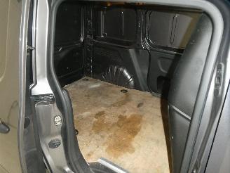 Peugeot Partner 1.5D ASPHALT picture 21