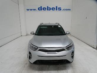 Vaurioauto  passenger cars Kia Stonic 100 PULSE DCT 2024/8