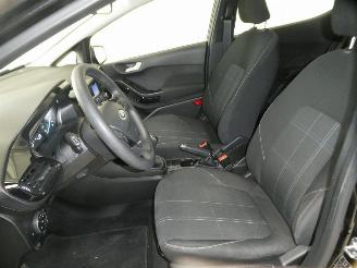 Ford Fiesta TREND picture 16