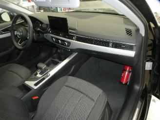 Audi A4  picture 12