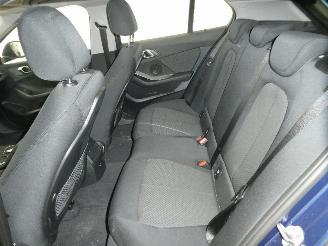 BMW 1-serie I picture 17