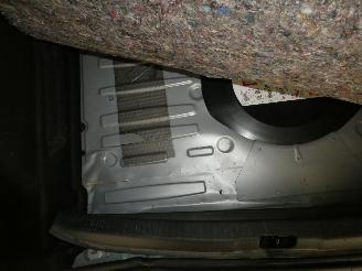 Renault Clio IV GRANDTOUR CO picture 17