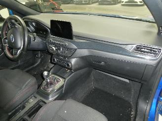 Ford Focus ST-LINE picture 18