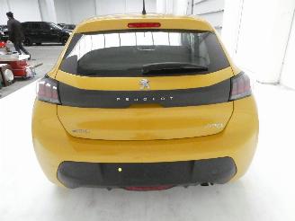 Peugeot 208 LIKE picture 7