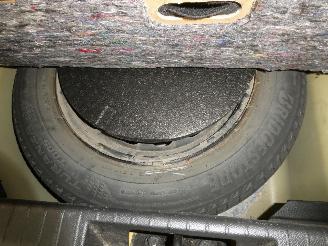 Peugeot 208 LIKE picture 18