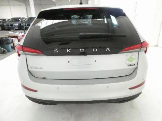 Skoda Scala 1.0 TGI picture 5