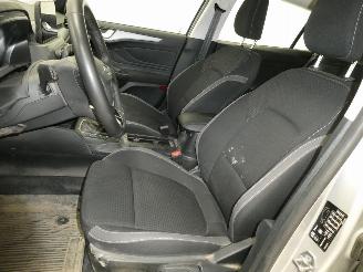 Ford Focus 1.0 HYBRIDE TREND picture 16