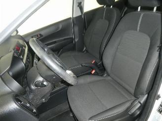 Kia Picanto  picture 21