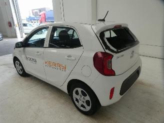 Kia Picanto  picture 7