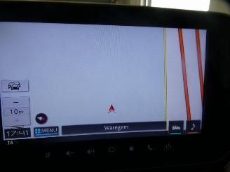 Suzuki SX4 S-CROSS picture 17