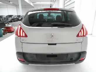 Peugeot 3008 1.2 picture 8