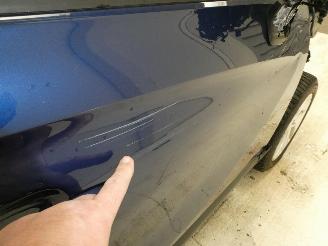 Opel Crossland X/ picture 8