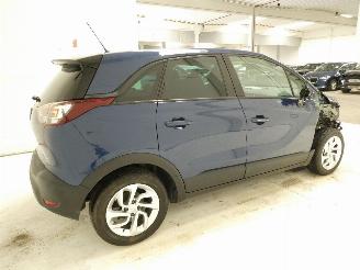 Opel Crossland X/ picture 6