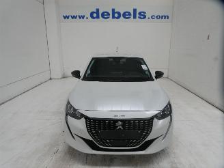 Schadeauto Peugeot 208 II ALLURE 2022/4