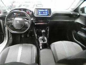Peugeot 208 II ALLURE picture 13