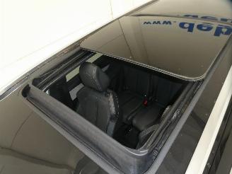 Peugeot 5008 II GT picture 23