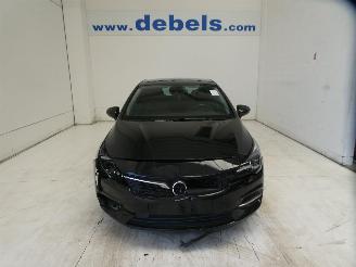 Damaged car Opel Astra ELEGANCE 2021/6
