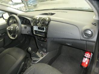 Dacia Logan  picture 13