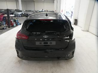 Ford Focus TITANIUM X picture 11