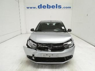 krockskadad bil auto Dacia Sandero 1.0 ESSENTIEL 2020/6